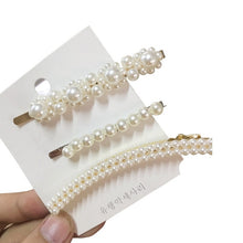 Load image into Gallery viewer, Fashionable Pearl Hair Clips
