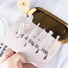 Load image into Gallery viewer, Fashionable Pearl Hair Clips
