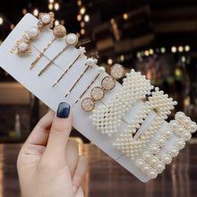 Load image into Gallery viewer, Fashionable Pearl Hair Clips
